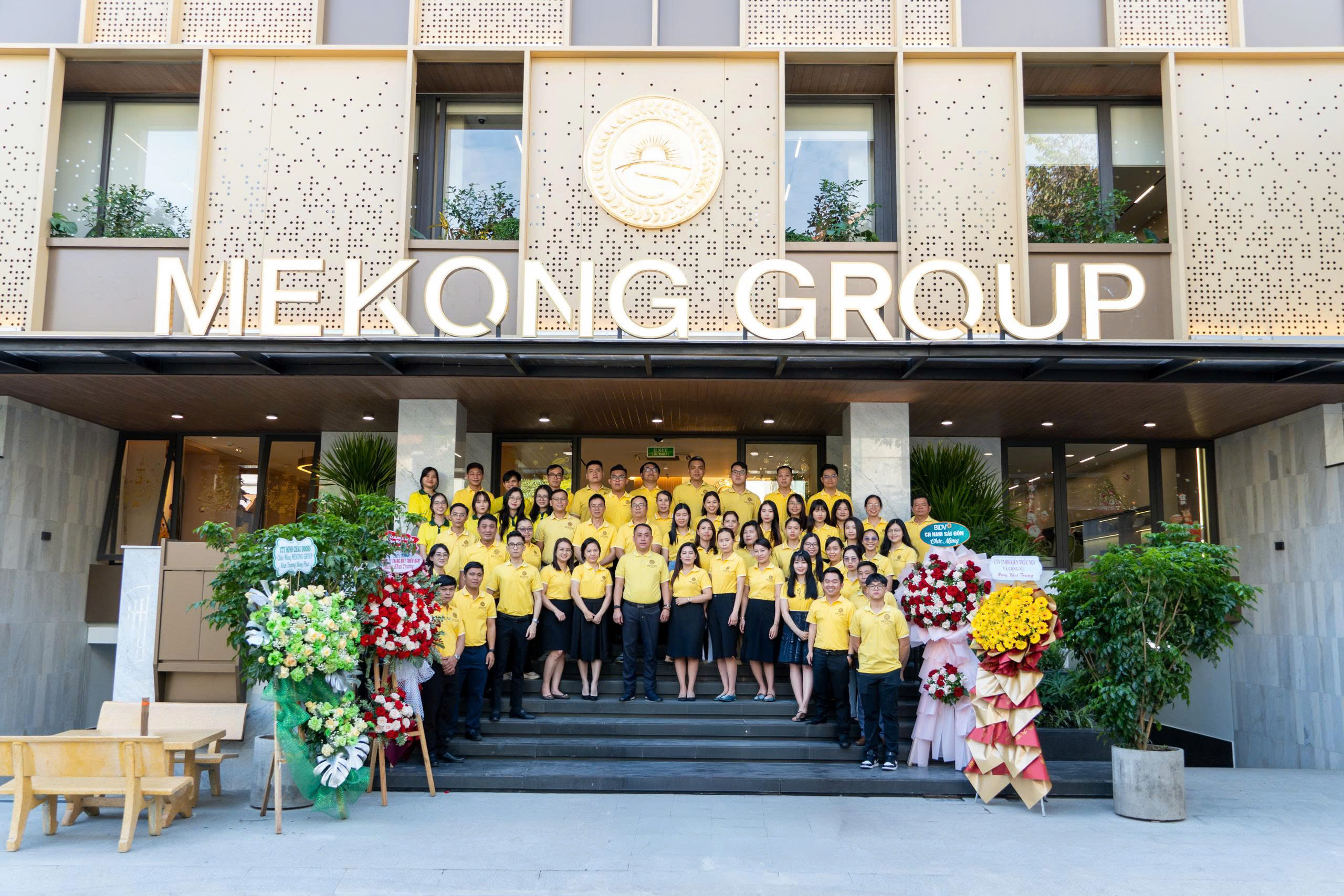 Nhân viên Mekong Group